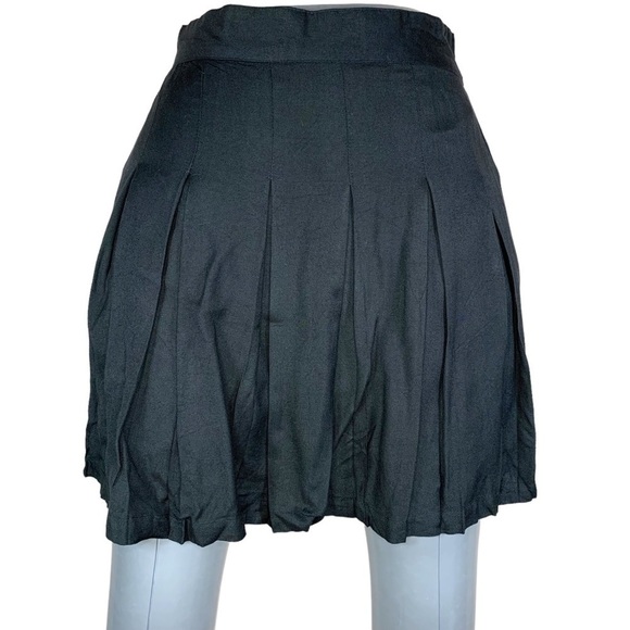 NEW Black Skirt Sim And Sam Cotton Rayon Pleated Elastic Waist Small Classic - Picture 1 of 9